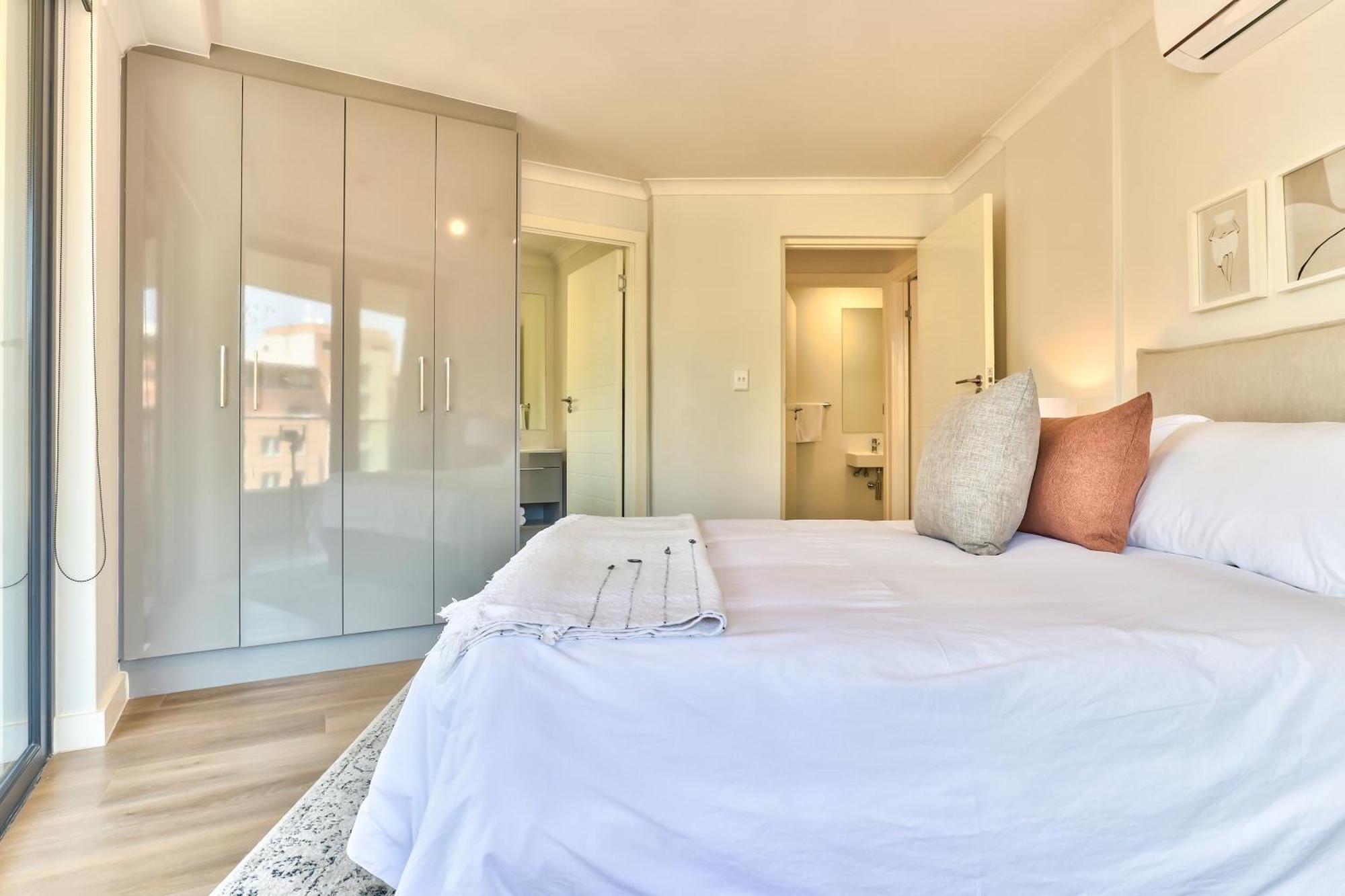Newlands Peak Luxury Apartment Unit 636 Kaapstad Buitenkant foto